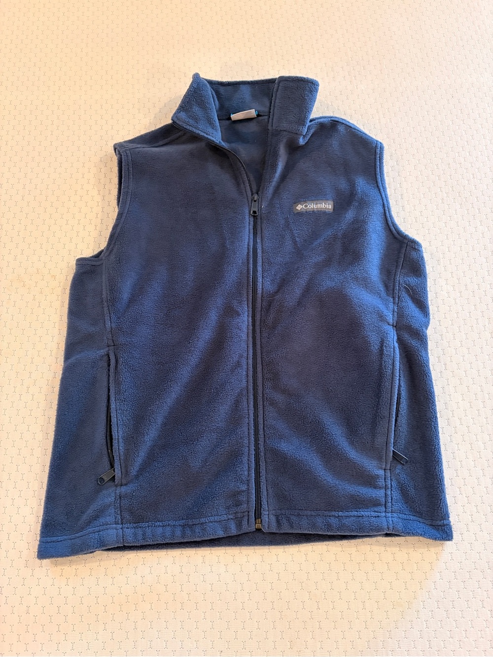 Columbia Men’s Medium Navy Fleece Vest - Cozy Layering Vest